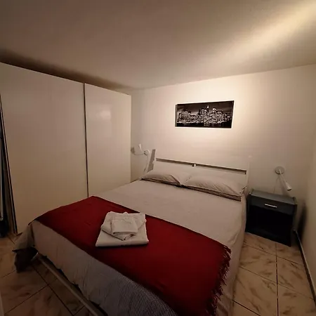 Al Vicolo Gæstehus 3*